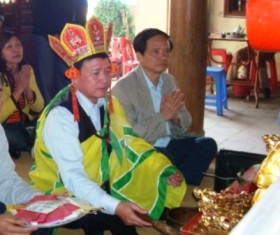 Cúng Tuần cho người mất