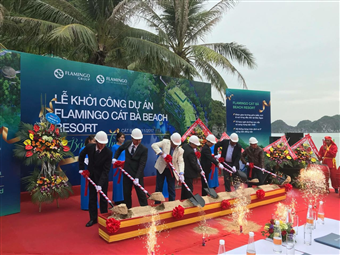 Pháp Sư Trần Ngọc Kiệm -  Lễ  Flamingo Cát Bà2018